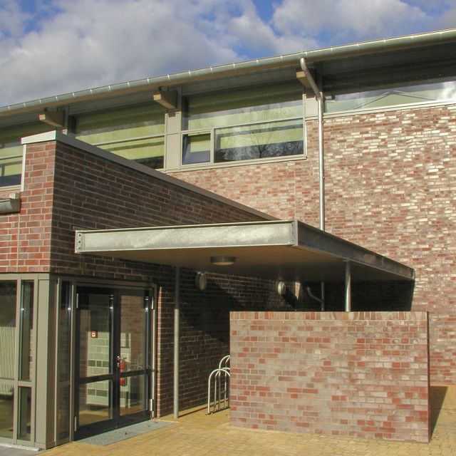 ​Böller und Bahnemann Architekten​ aus ​Rendsburg Sporthalle Realschule Nord, Elmshorn