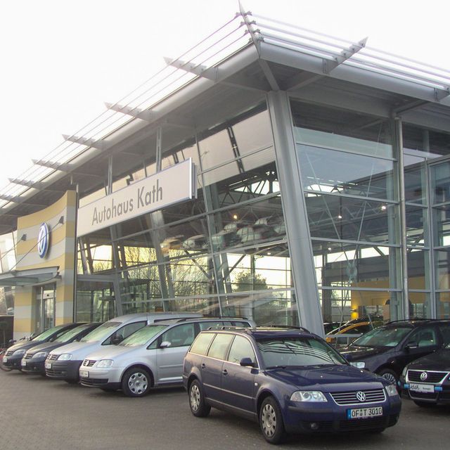 ​Böller und Bahnemann Architekten​ aus ​Rendsburg Gewerbebauten VW Autohaus HH-Bergedorf