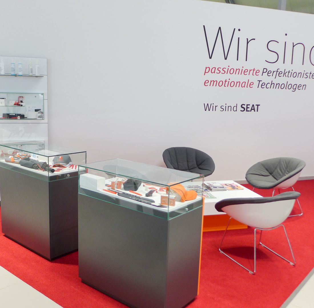 ​Böller und Bahnemann Architekten​ aus ​Rendsburg Gewerbebauten Seat Autohaus Husum