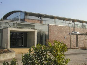 ​Böller und Bahnemann Architekten​ aus ​Rendsburg​ Sporthalle Realschule Nord, Elmshorn